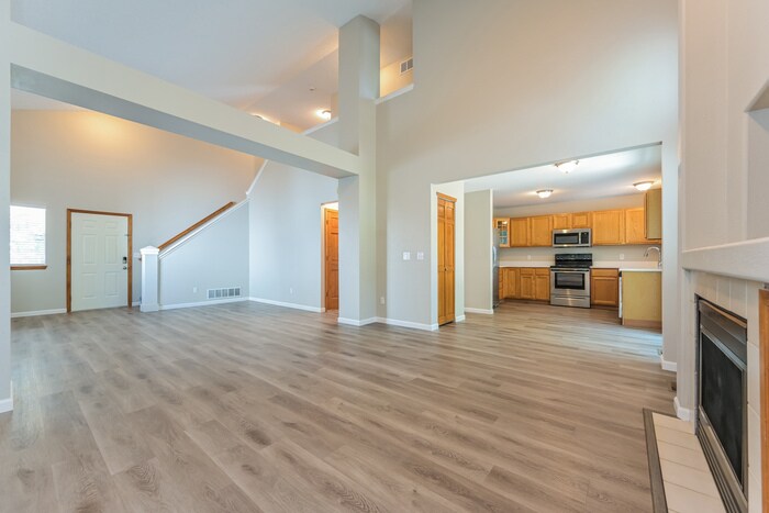 Building Photo - 17029 Hastings Ave