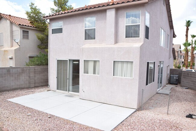 Building Photo - 7729 Paseo Vista Dr