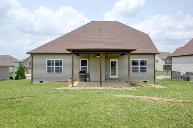 Building Photo - 1331 Juniper Pass