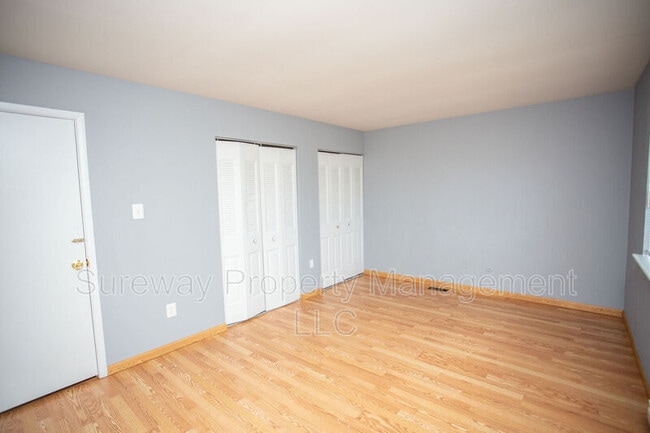 Building Photo - 22 Hamal Ct