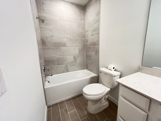 Building Photo - Awesome 3 BD/2BA Home in Beautiful Ocala!!!