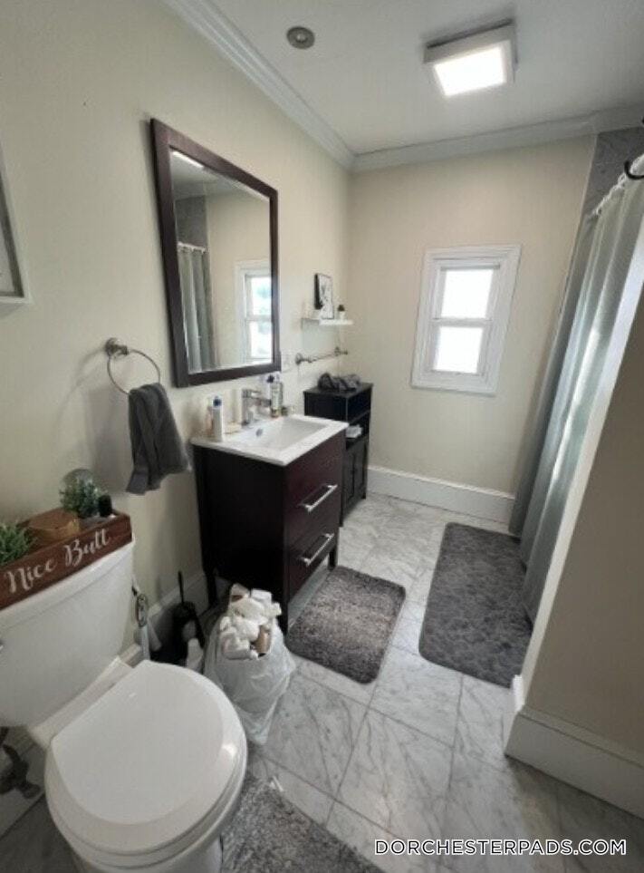 Building Photo - 4 Sexton Ct