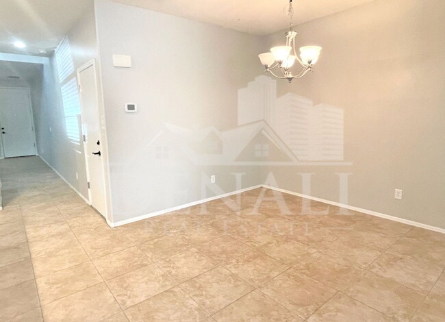 Building Photo - 4447 South Antonio Circle