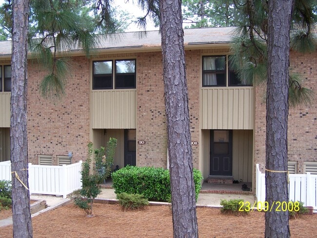 Building Photo - 7 Foxfire Blvd