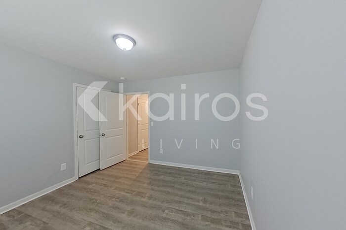 Building Photo - 302 Emilys Drive