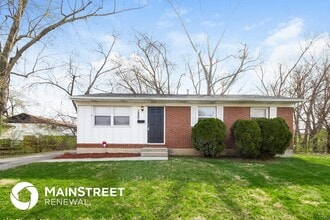 Building Photo - 1880 Queensrowe Pl