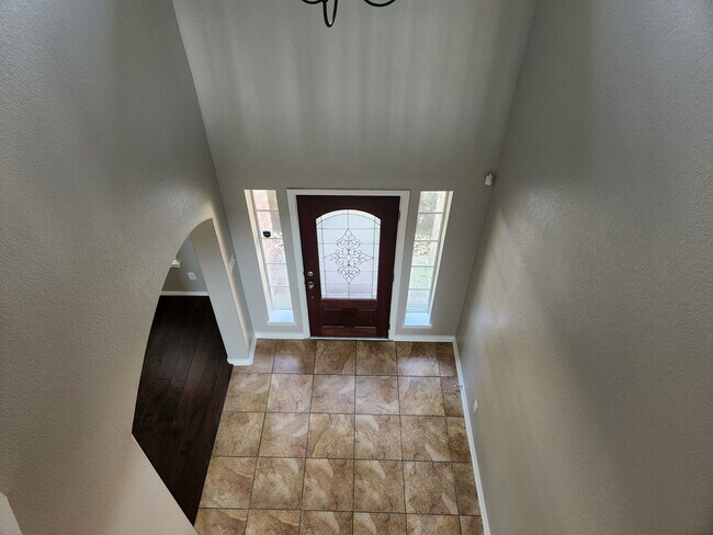 Building Photo - 20676 Oakhurst Meadows Dr
