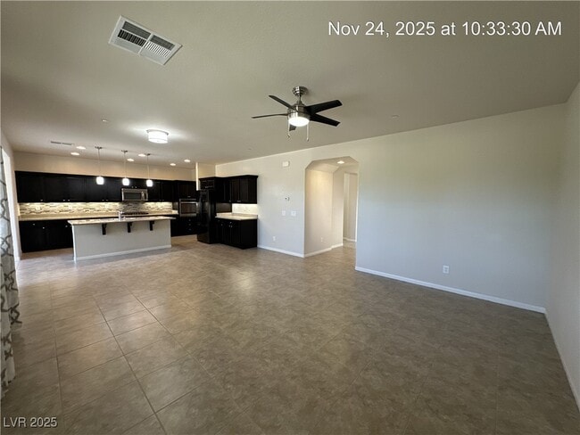 Building Photo - 1000 Via Stellato St