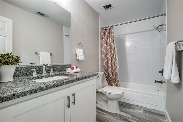 Building Photo - 800 Ridgemont Dr