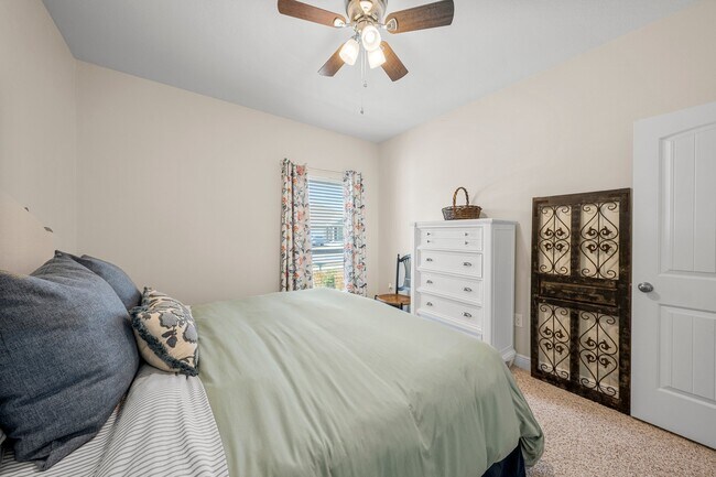 Building Photo - 317 Highbrook Rd