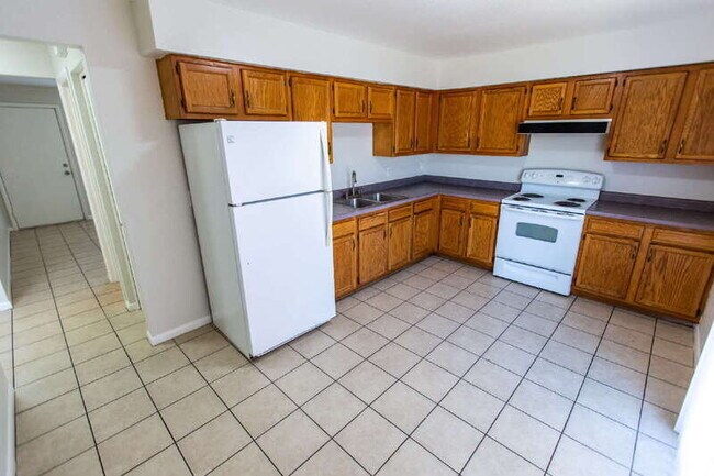 Building Photo - 1309 N Arbor Ave