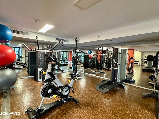 Building Photo - 4808 N 24th St