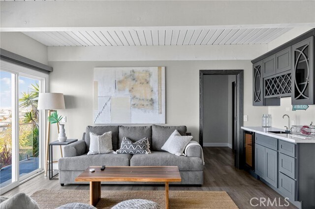 Building Photo - 865 Quivera St