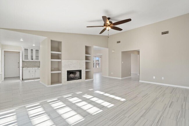 Building Photo - 2301 Redbird Cove