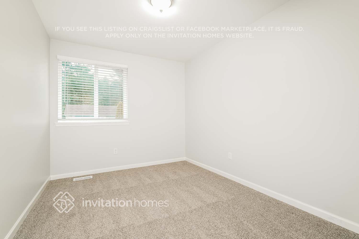 Building Photo - 4820 50th Ave SE