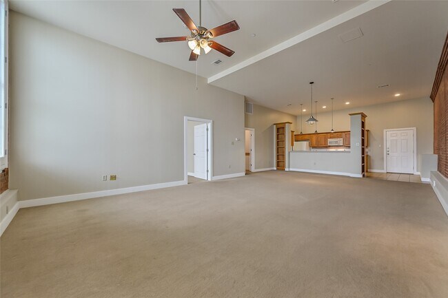 Building Photo - 2309 Harborside Dr