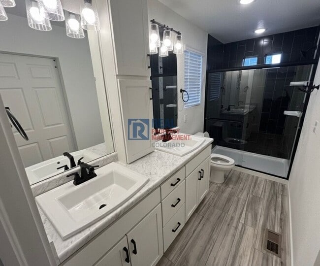 Building Photo - 3650 Pinonwood Ct