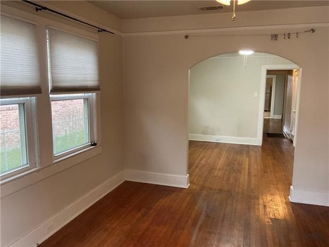 Building Photo - 433 Nursery Ave