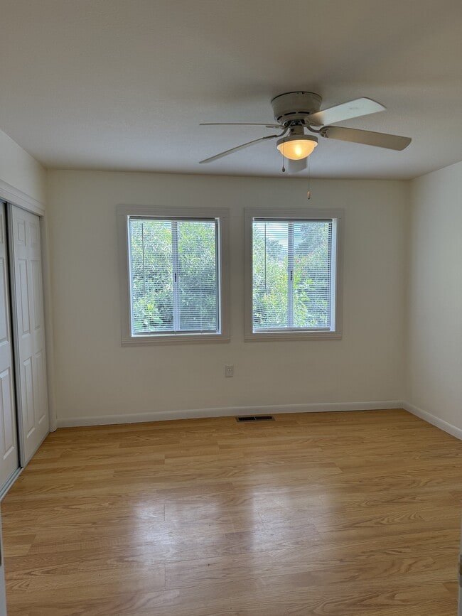 Building Photo - 116 S Arroyo Seco St