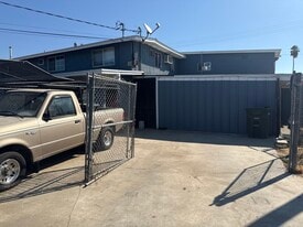 Building Photo - 343 Rio Grande Ave