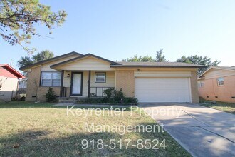 Building Photo - 3-Bedroom Home with Yard in East Tulsa – Ready Mid May!