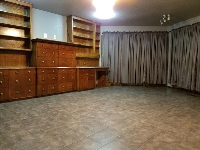 Building Photo - 23727 Reece Lake Rd