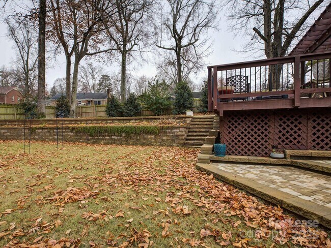 Building Photo - 6219 Colchester Pl