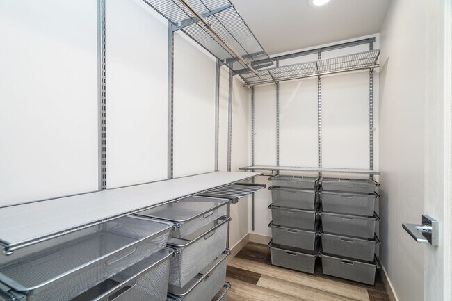 Building Photo - Stylish 3 Bedroom with Rooftop Decks and Dedicated Parking