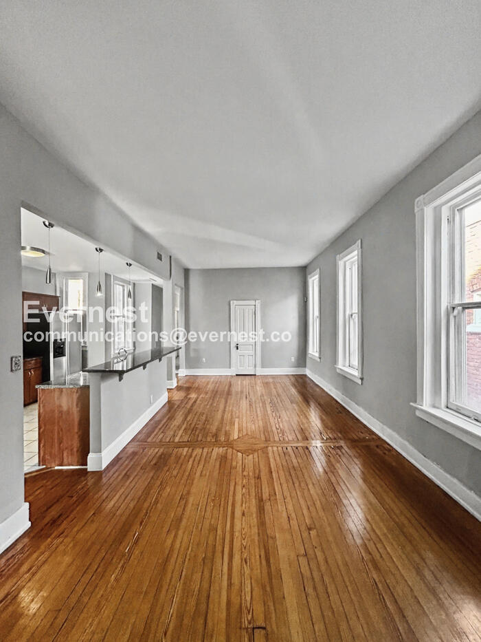 Building Photo - 2034 W Grace St