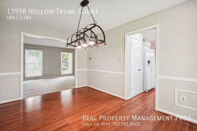 Building Photo - 13998 Hollow Trunk Ct
