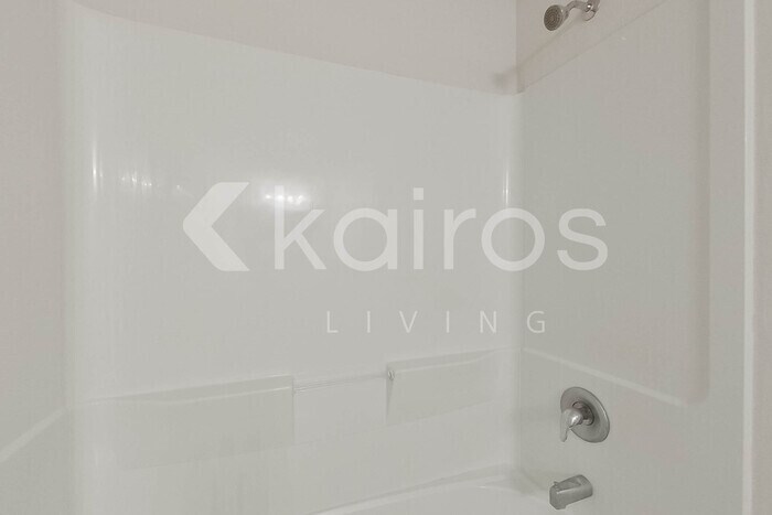 Building Photo - 9119 Aegean Cir