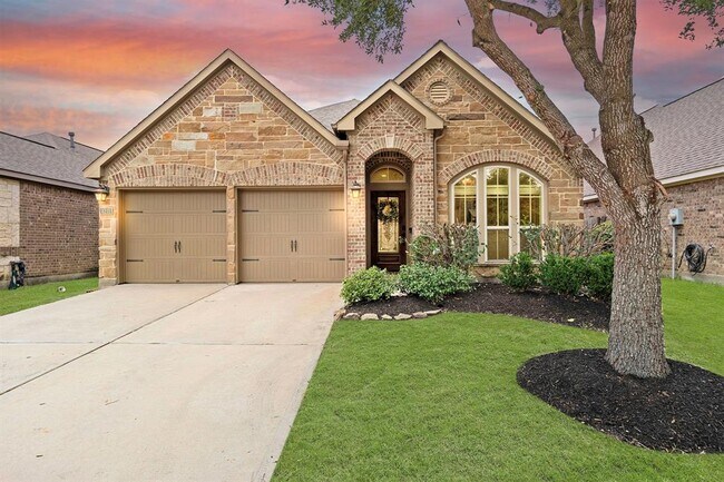 Building Photo - 4211 Ponderosa Hills Ln