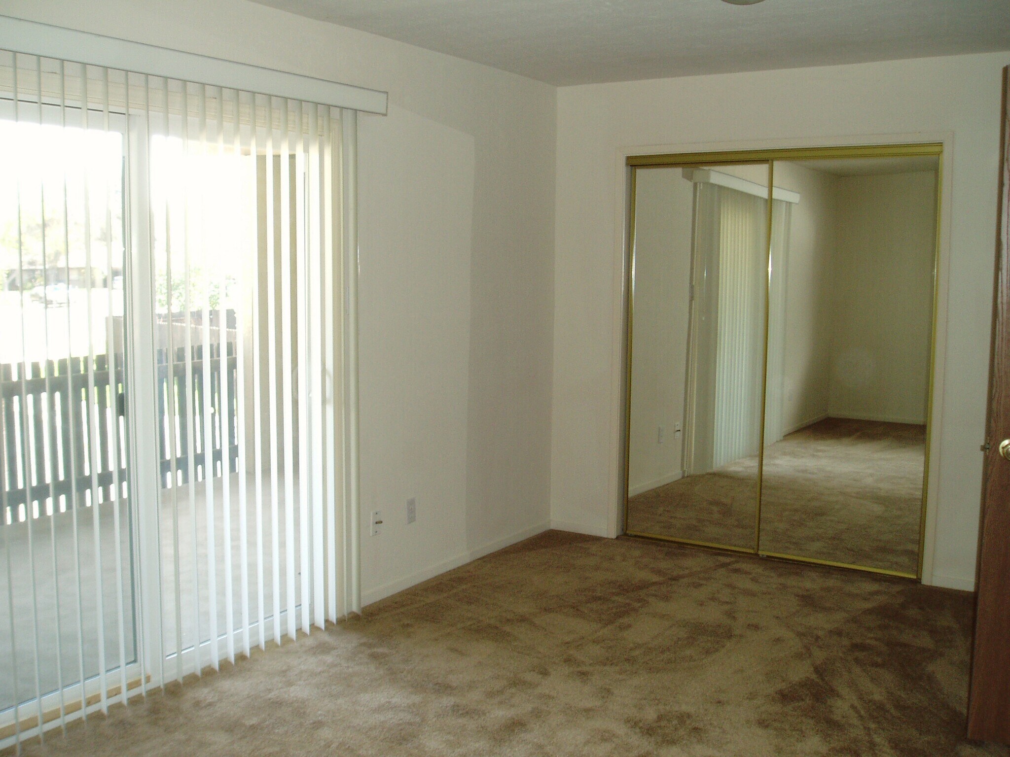 Building Photo - 6043 Leafwood Dr