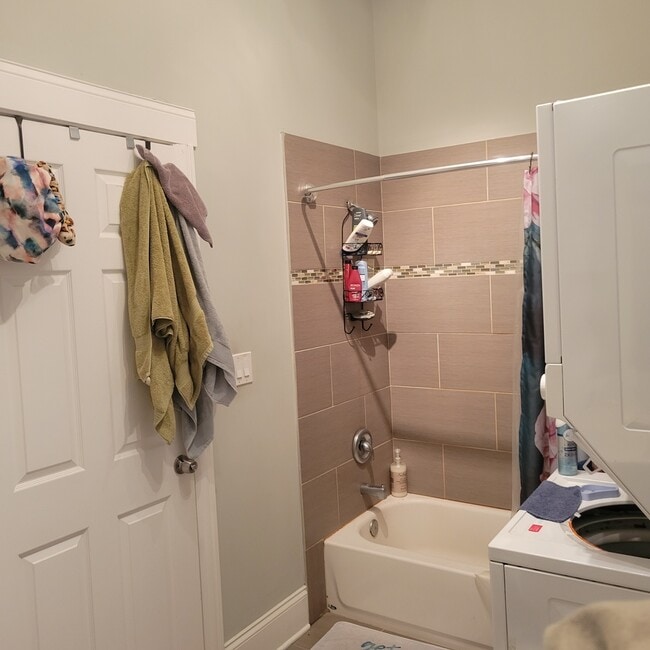 Building Photo - 1708 S Morgan St
