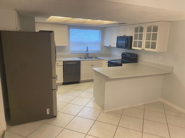 Building Photo - 7050 Woodibis Dr