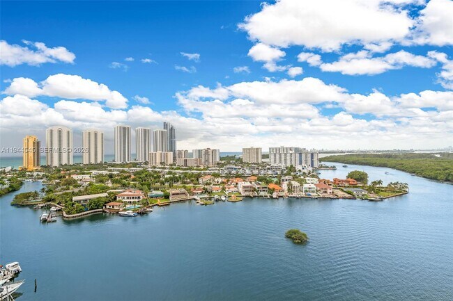 Building Photo - 400 Sunny Isles Blvd