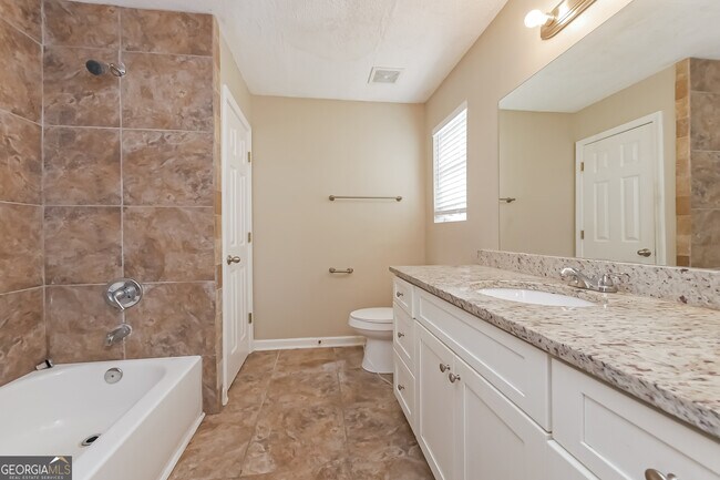 Building Photo - 7054 Merrywood Dr