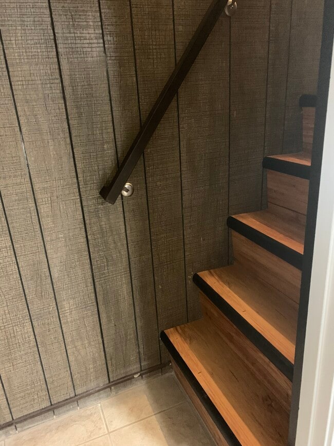 Steeper than normal stairs - 1924 SE 139th Ave