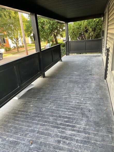 Front porch - 719 S 17th St