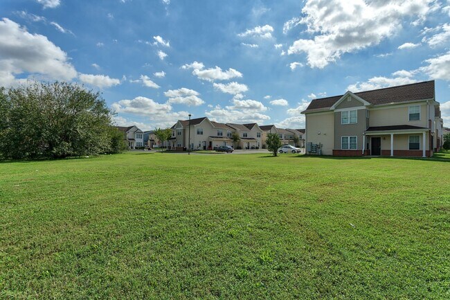 Building Photo - Roosevelt Manor Phase IX and X
