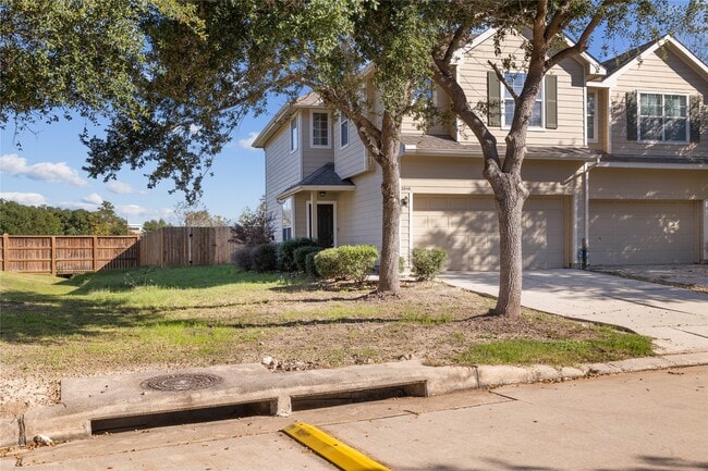 Building Photo - 2846 Loganberry Park Ln