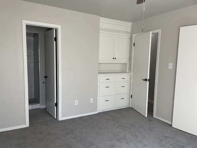 Building Photo - Remodeled home on the heart of Norman!