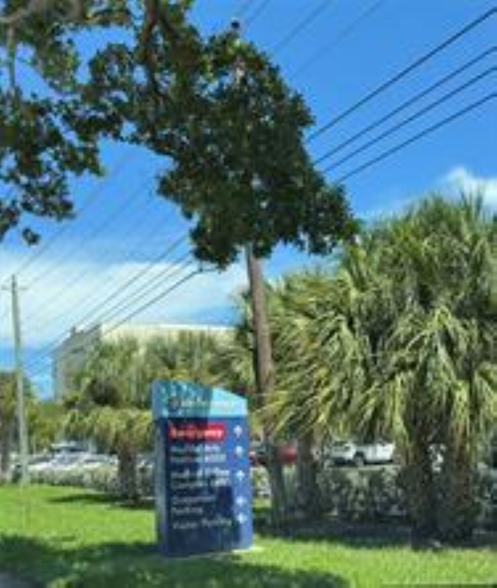 Building Photo - 6200 NE 22nd Way