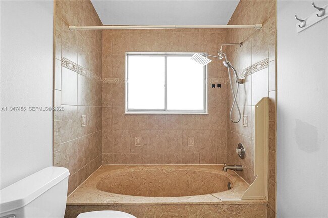 Building Photo - 2149 Discovery Cir W