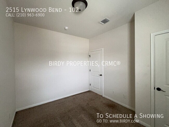 Building Photo - 2515 Lynwood Bnd