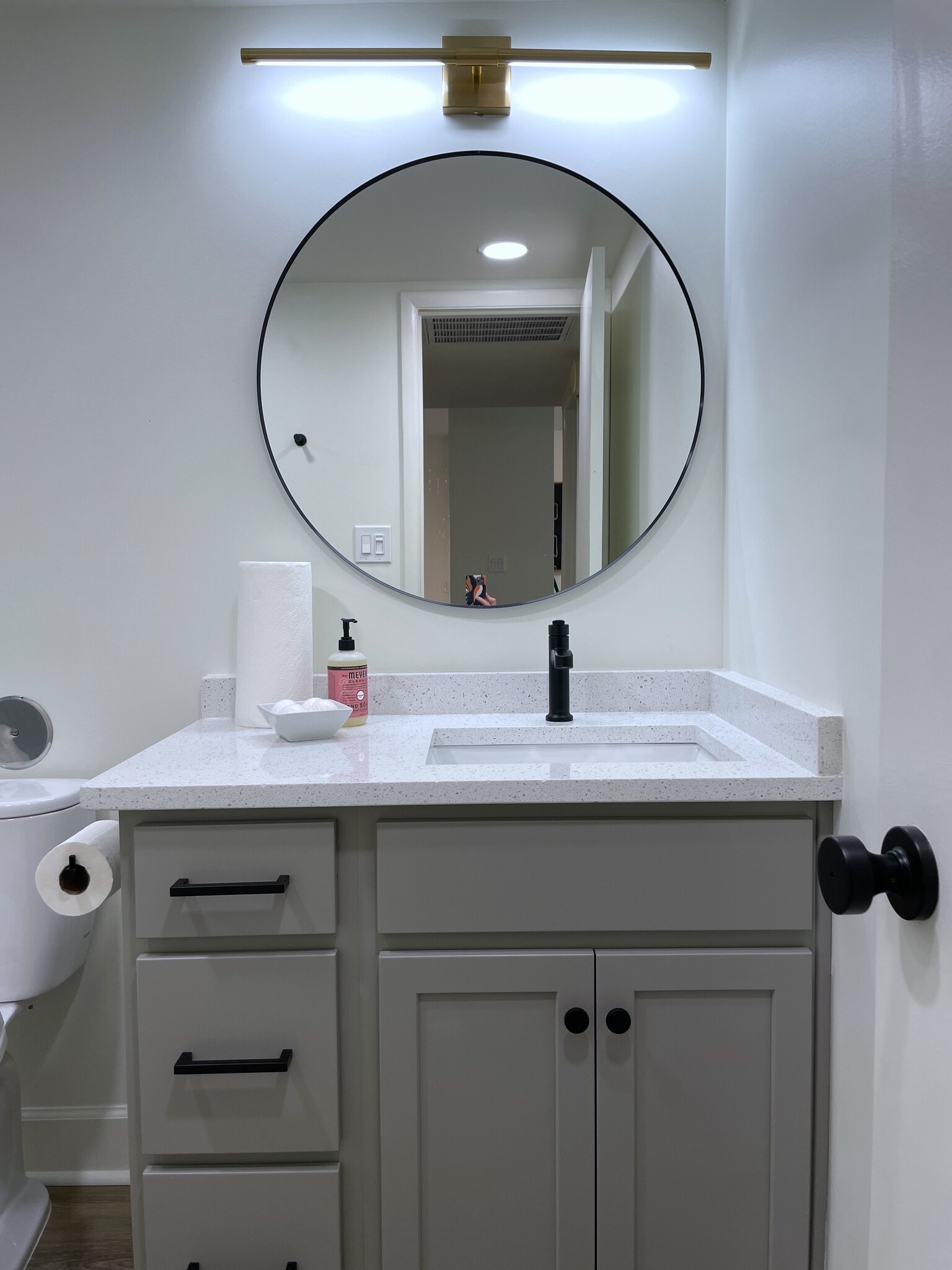 Bathroom - 2625 Highland Ave S