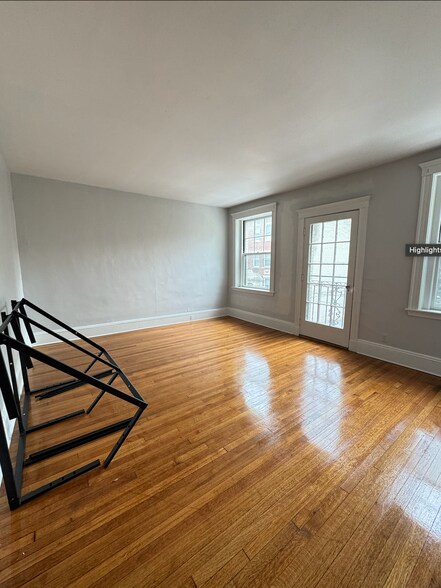 Primary Photo - 104 Strathmore Rd