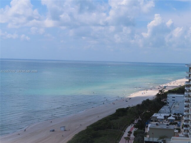 Building Photo - 5701 Collins Ave