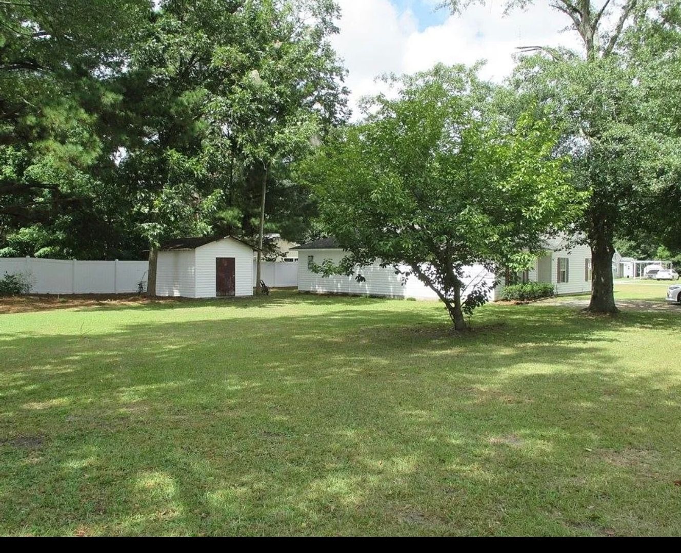 Building Photo - 112 Bon View Dr