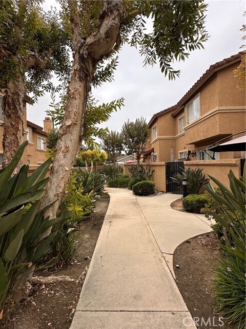 Building Photo - 11536 Promenade Dr